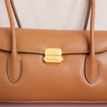 a1732171499063_3Miu Miu Leather Shoulder Bag645