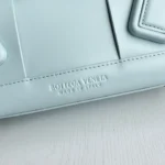 Bottega Veneta Arco 33