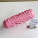 Bottega Veneta (BV) Knot