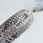 Bottega Veneta (BV) Knot