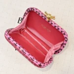 Bottega Veneta (BV) Knot