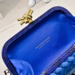Bottega Veneta (BV) Knot