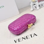 Bottega Veneta (BV) Knot