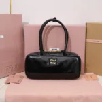 Miu Miu Beau leather tote bag